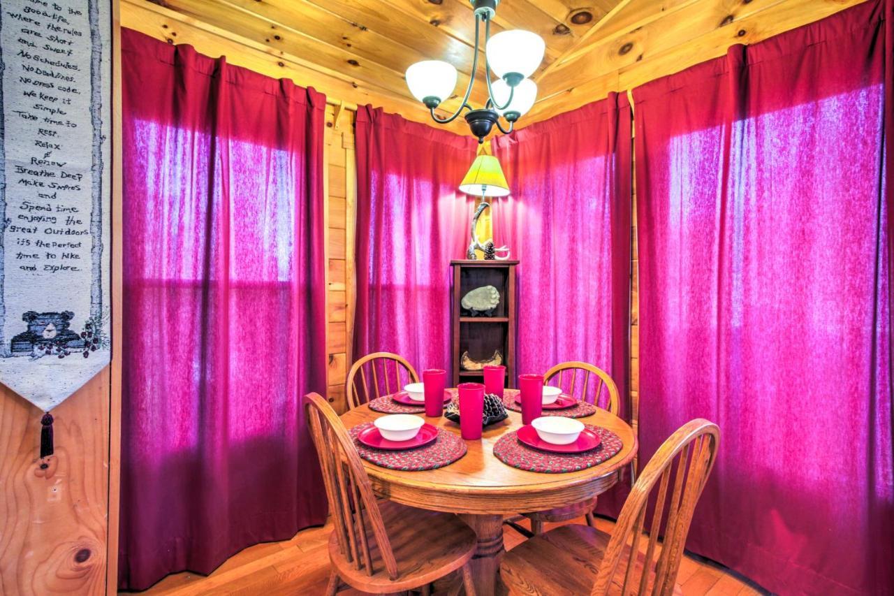Tree Top Dream Cabin With Hot Tub In Gatlinburg! Villa Exterior foto