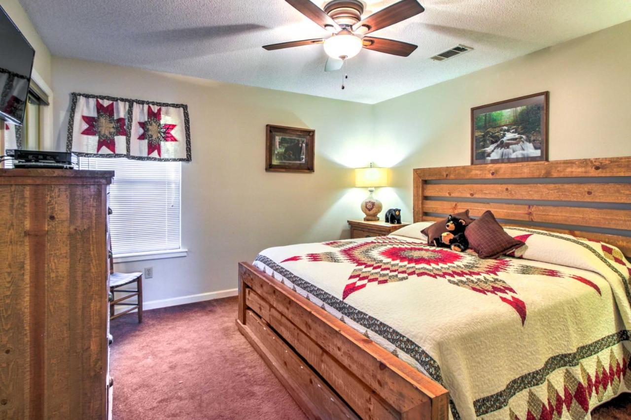 Tree Top Dream Cabin With Hot Tub In Gatlinburg! Villa Exterior foto