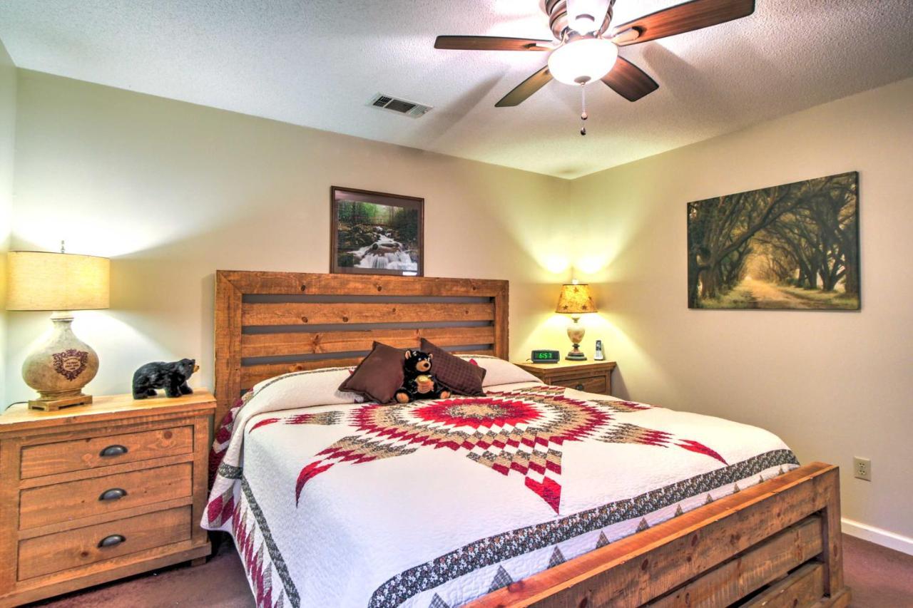 Tree Top Dream Cabin With Hot Tub In Gatlinburg! Villa Exterior foto